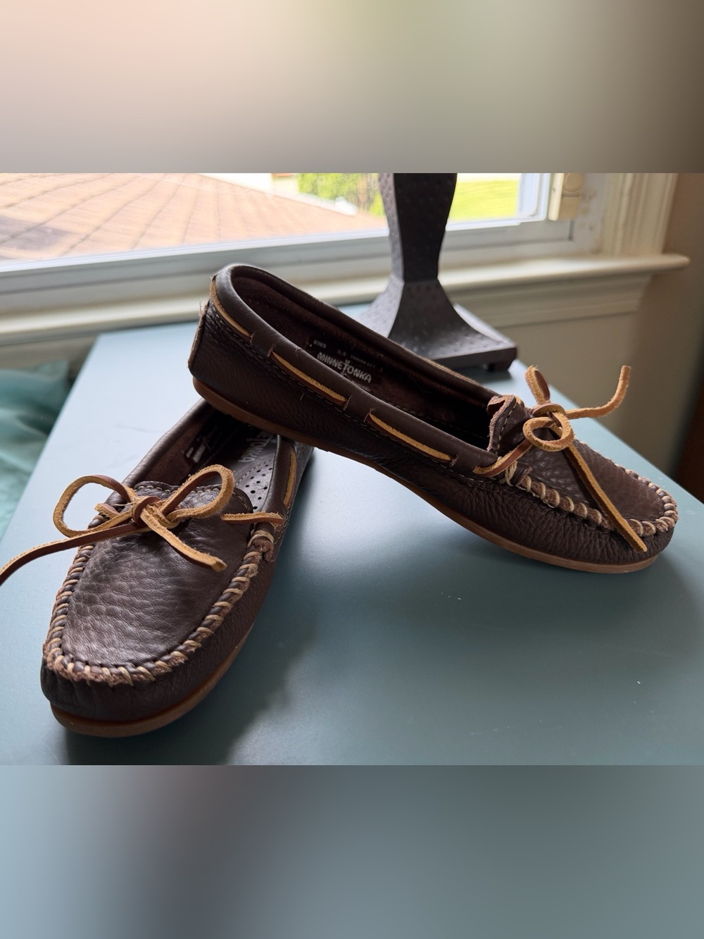 Minnetonka Brown Leather Moccasin Loafers with Tan Laces